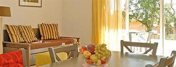 Madame Vacances - Residence Du Golf D'Armagnac 欧兹 外观 照片